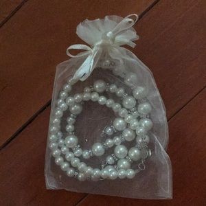 Pearl‎ necklace set